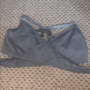 Alphalete sports bra